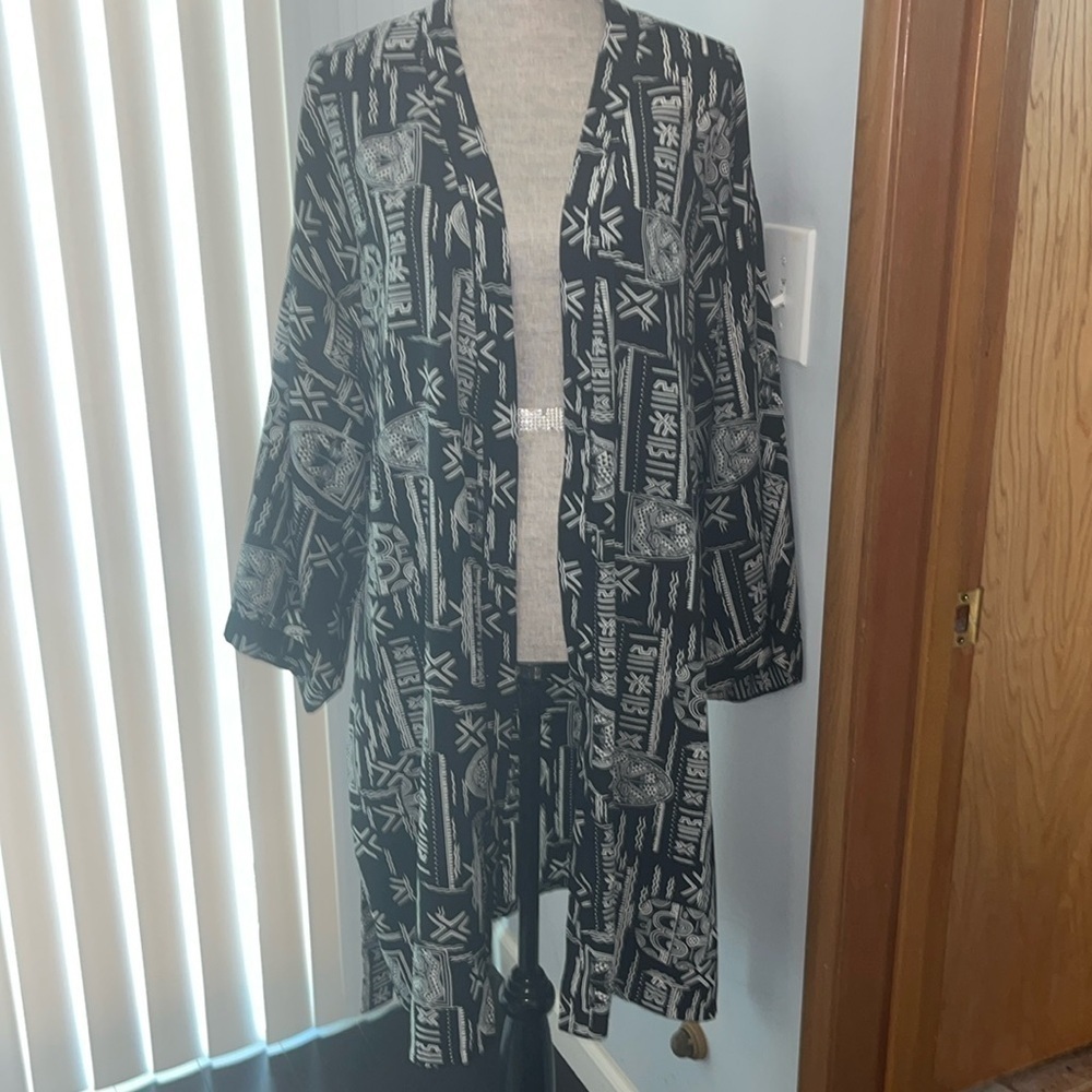 Lingerie by Malinda, vintage black & cream size medium Hawaiian Tiki images.
